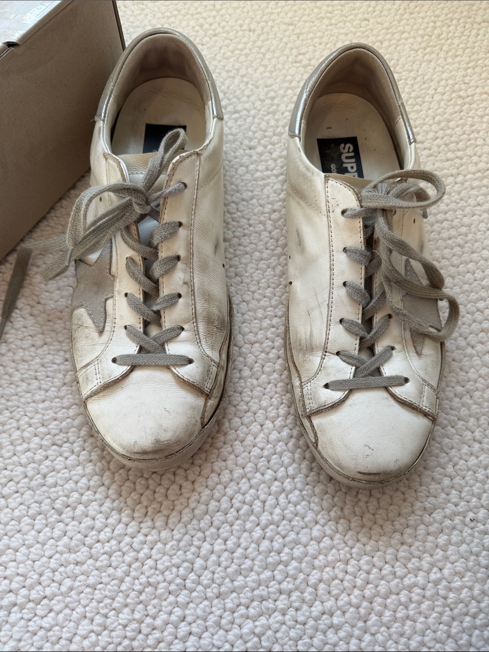 Golden Goose White Leather Sneakers with Gray Star - Picture 8 of 8